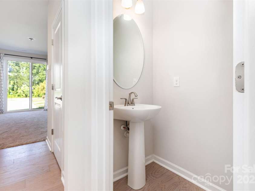 9221 Widden Way, Charlotte, NC 28269.  MLS# CAR4271390, YatesRealty ID 26138. 