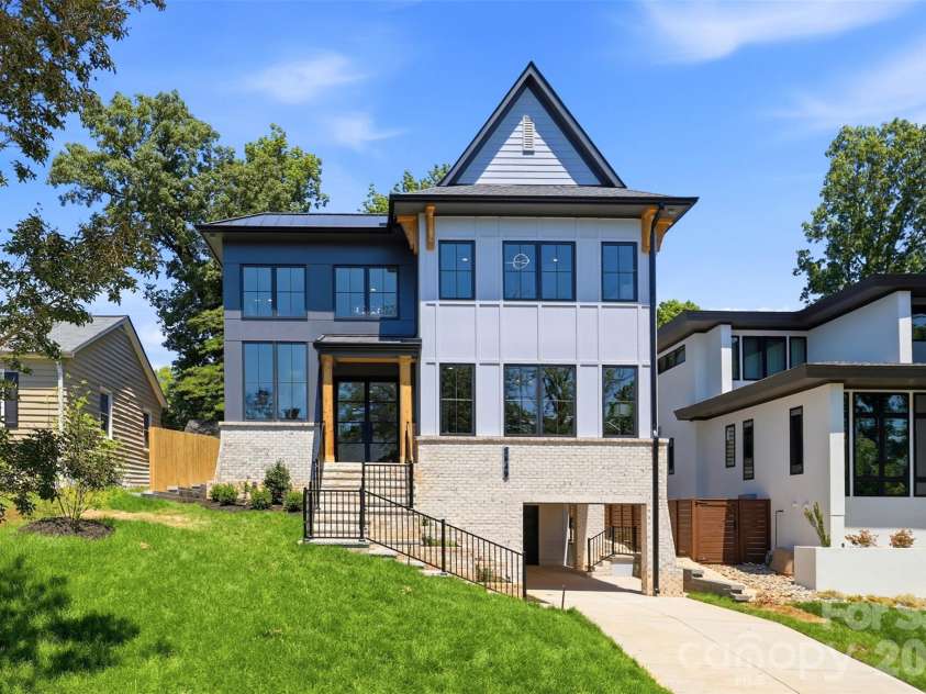 2649 Laburnum Avenue, Charlotte, NC 28205.  MLS# CAR4314719, YatesRealty ID 2614. 