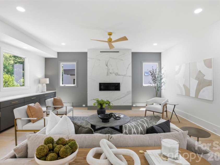 2649 Laburnum Avenue, Charlotte, NC 28205.  MLS# CAR4314719, YatesRealty ID 2614. 