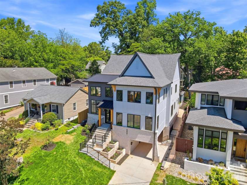 2649 Laburnum Avenue, Charlotte, NC 28205.  MLS# CAR4314719, YatesRealty ID 2614. 