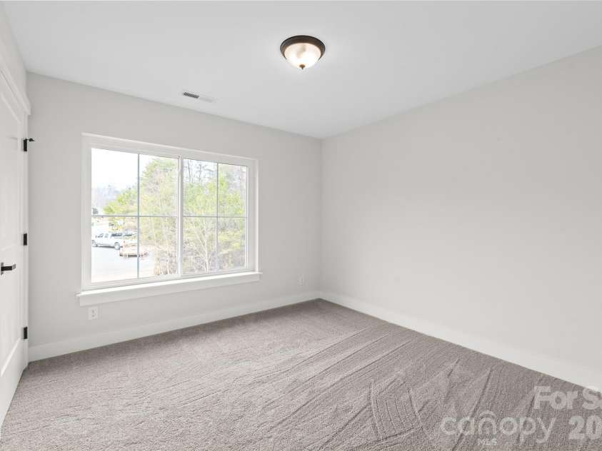 3646 46th Avenue, Hickory, NC 28601.  MLS# CAR4221806, YatesRealty ID 2614. 