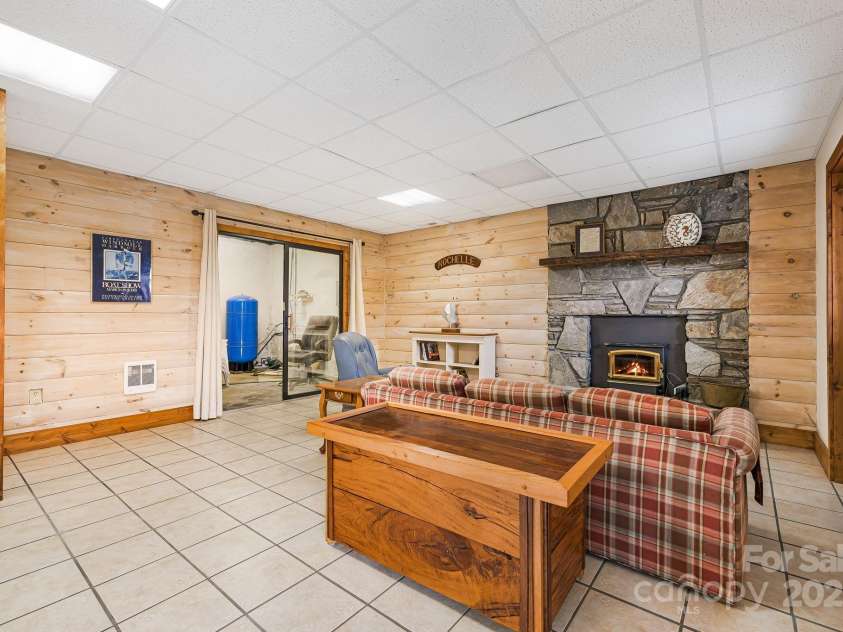 646 Overlook Drive, Mars Hill, NC 28754.  MLS# CAR4224673, YatesRealty ID 2614. Family Room Lower Level