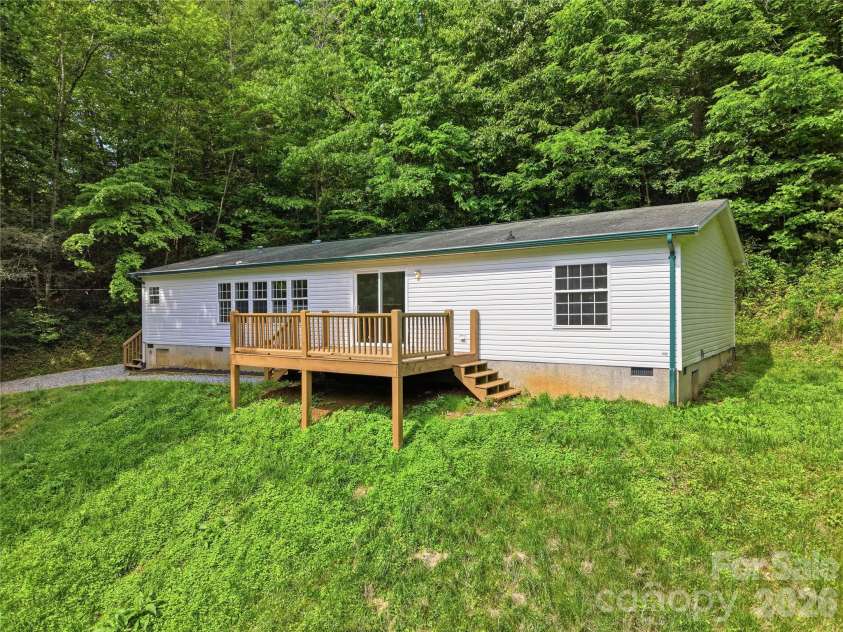 508 Cripple Creek Road, Sylva, NC 28779.  MLS# CAR4387128, YatesRealty ID 26140. 