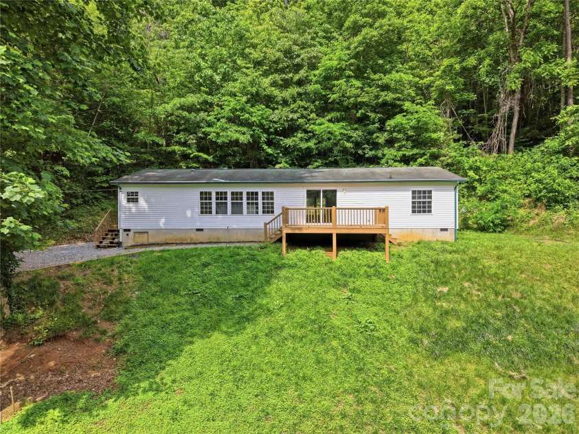 508 Cripple Creek Road, Sylva, NC 28779.  MLS# CAR4387128, YatesRealty ID 26140. 