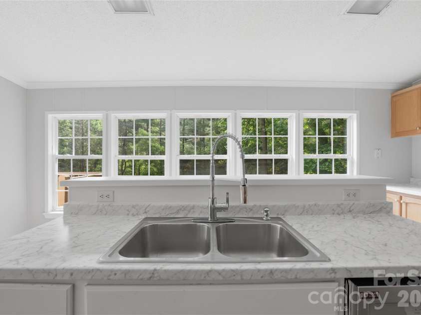 508 Cripple Creek Road, Sylva, NC 28779.  MLS# CAR4387128, YatesRealty ID 26140. 