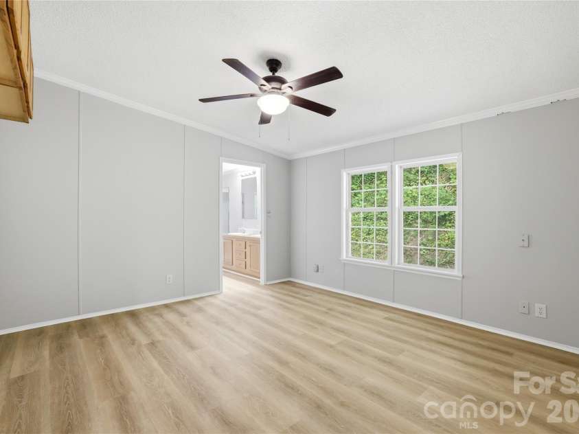 508 Cripple Creek Road, Sylva, NC 28779.  MLS# CAR4387128, YatesRealty ID 26140. 
