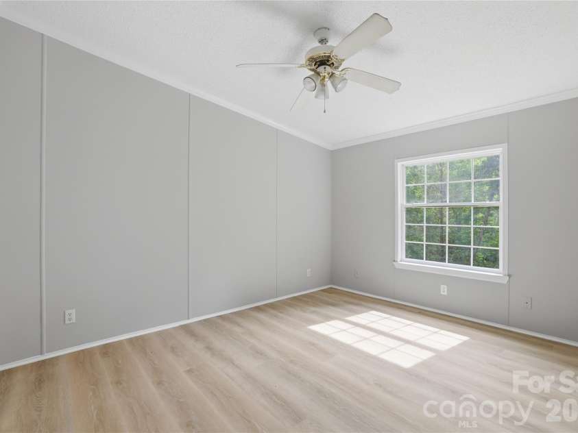 508 Cripple Creek Road, Sylva, NC 28779.  MLS# CAR4387128, YatesRealty ID 26140. 