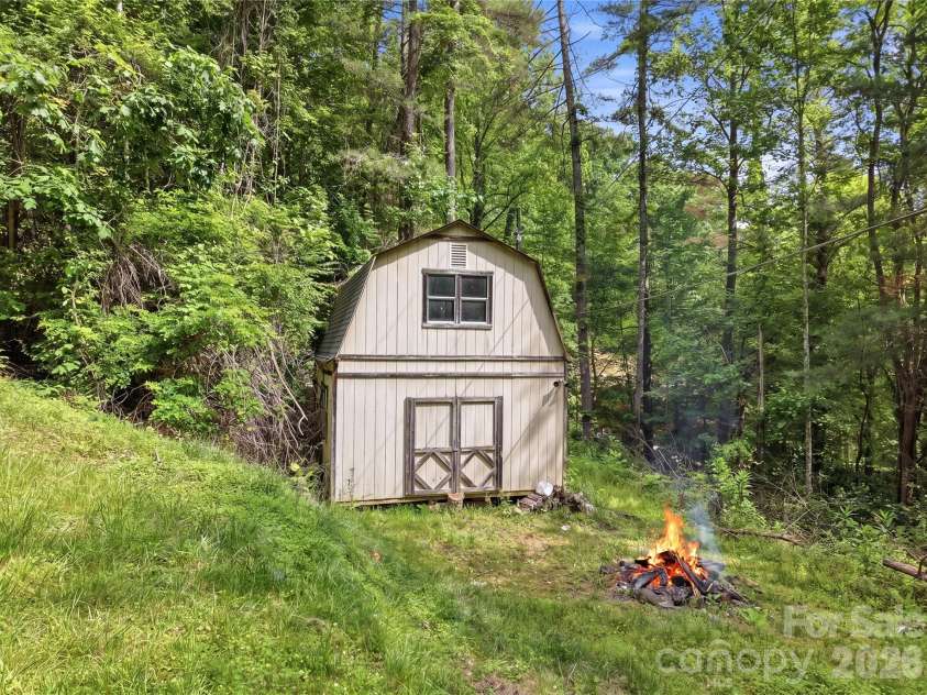 508 Cripple Creek Road, Sylva, NC 28779.  MLS# CAR4387128, YatesRealty ID 26140. 