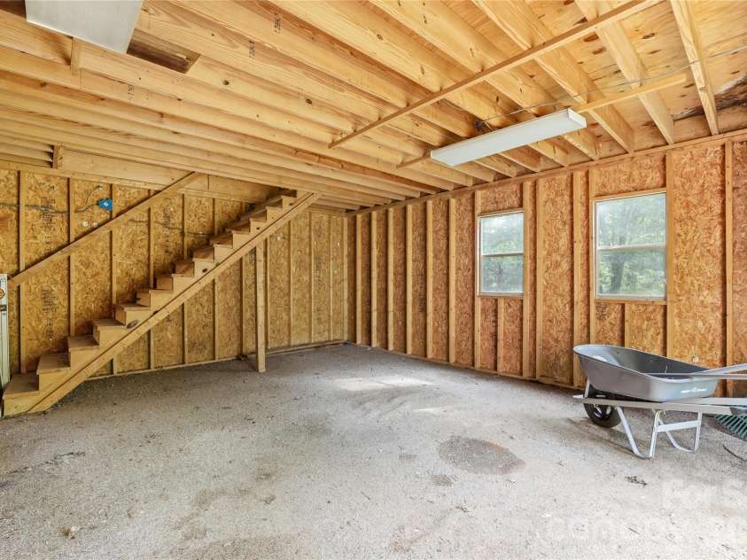 508 Cripple Creek Road, Sylva, NC 28779.  MLS# CAR4387128, YatesRealty ID 26140. 