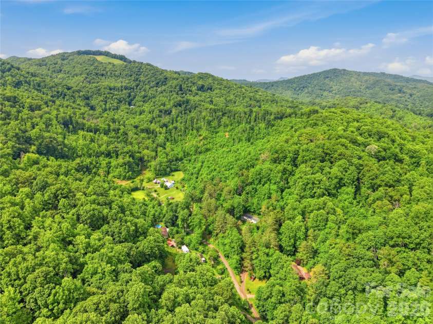 508 Cripple Creek Road, Sylva, NC 28779.  MLS# CAR4387128, YatesRealty ID 26140. 
