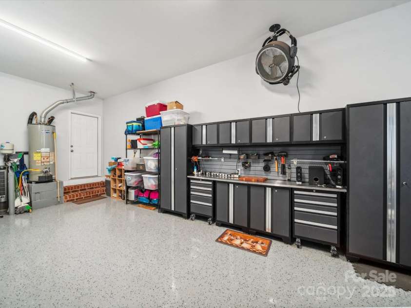6523 Alba Rose Lane, Huntersville, NC 28078.  MLS# CAR4270008, YatesRealty ID 26142. 3 Car Garage with Epoxy floor and cabinets