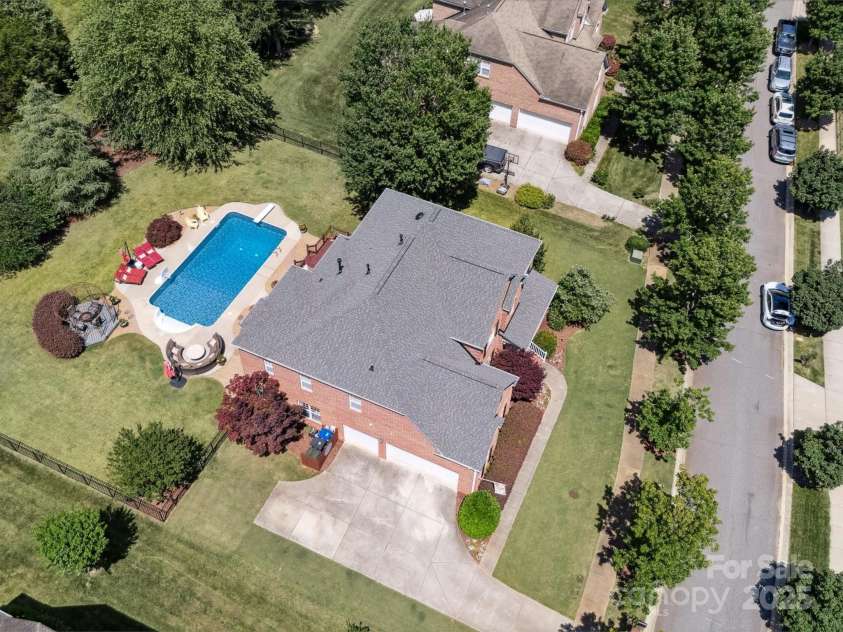 6523 Alba Rose Lane, Huntersville, NC 28078.  MLS# CAR4270008, YatesRealty ID 26142. Aerial View