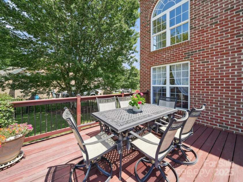 6523 Alba Rose Lane, Huntersville, NC 28078.  MLS# CAR4270008, YatesRealty ID 26142. Deck