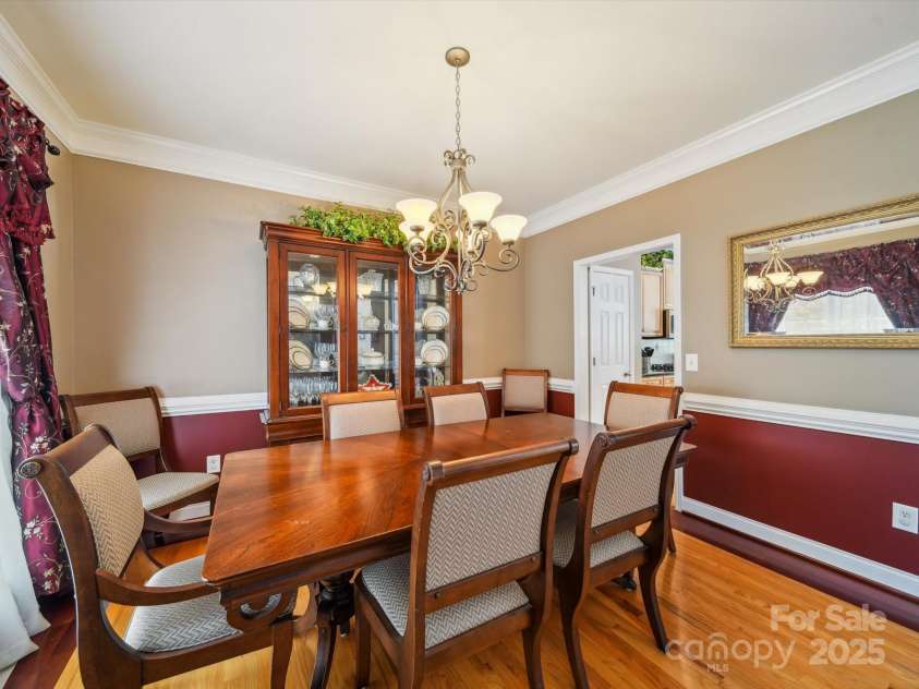6523 Alba Rose Lane, Huntersville, NC 28078.  MLS# CAR4270008, YatesRealty ID 26142. Dining Room
