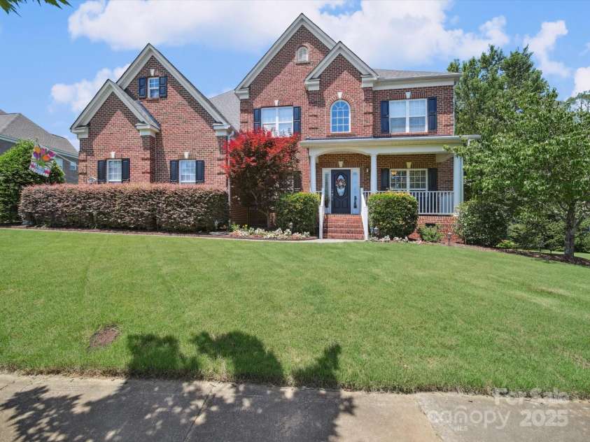 6523 Alba Rose Lane, Huntersville, NC 28078.  MLS# CAR4270008, YatesRealty ID 26142. Front View