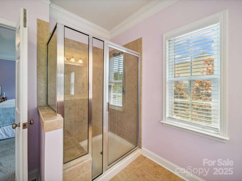 6523 Alba Rose Lane, Huntersville, NC 28078.  MLS# CAR4270008, YatesRealty ID 26142. Primary Bathroom