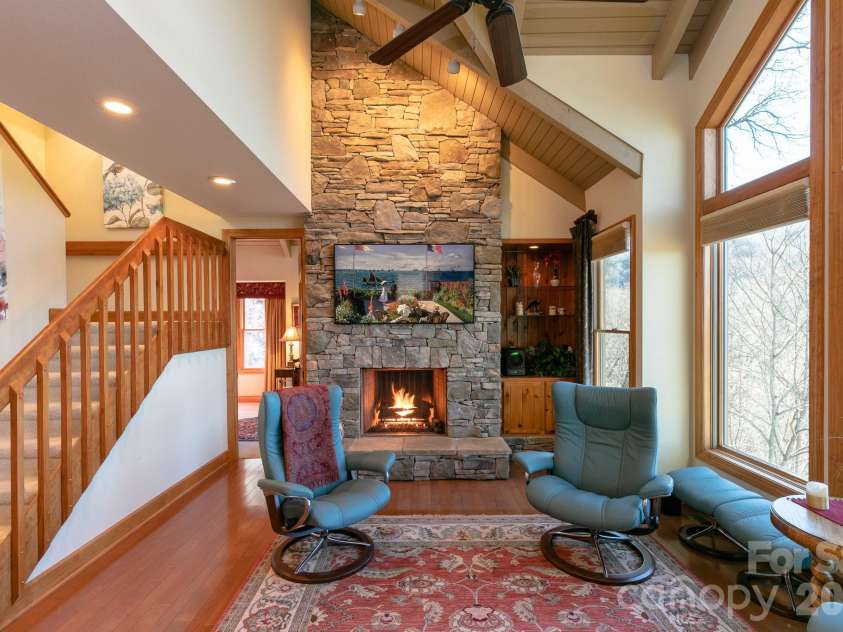 755 Andrew Banks Road, Burnsville, NC 28714.  MLS# CAR4385895, YatesRealty ID 26143. 
