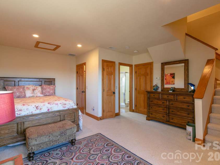 755 Andrew Banks Road, Burnsville, NC 28714.  MLS# CAR4385895, YatesRealty ID 26143. 