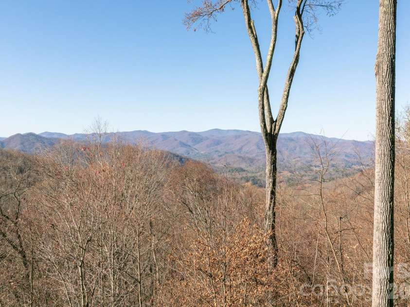 755 Andrew Banks Road, Burnsville, NC 28714.  MLS# CAR4385895, YatesRealty ID 26143. 