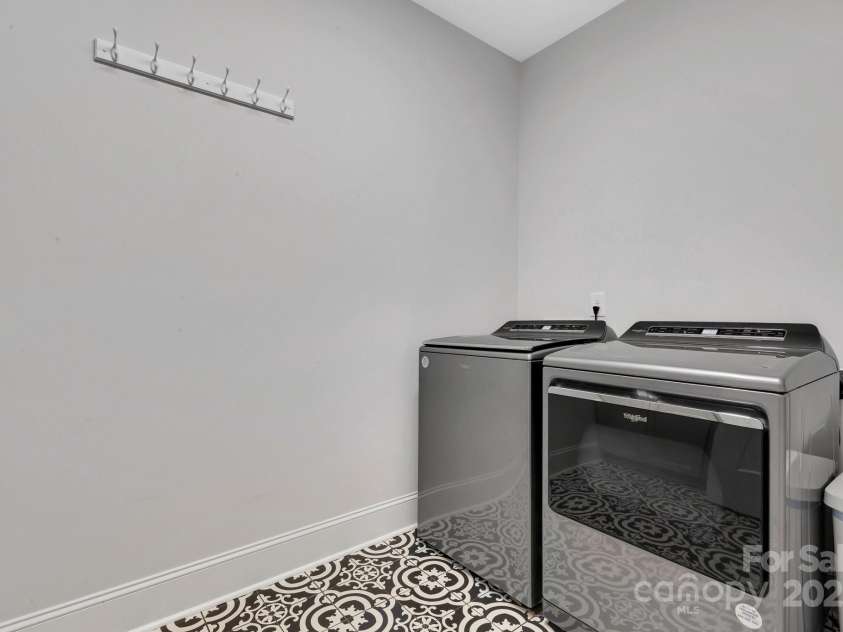 2122 Goose Creek Farm Lane, Indian Trail, NC 28079.  MLS# CAR4270458, YatesRealty ID 26144. 