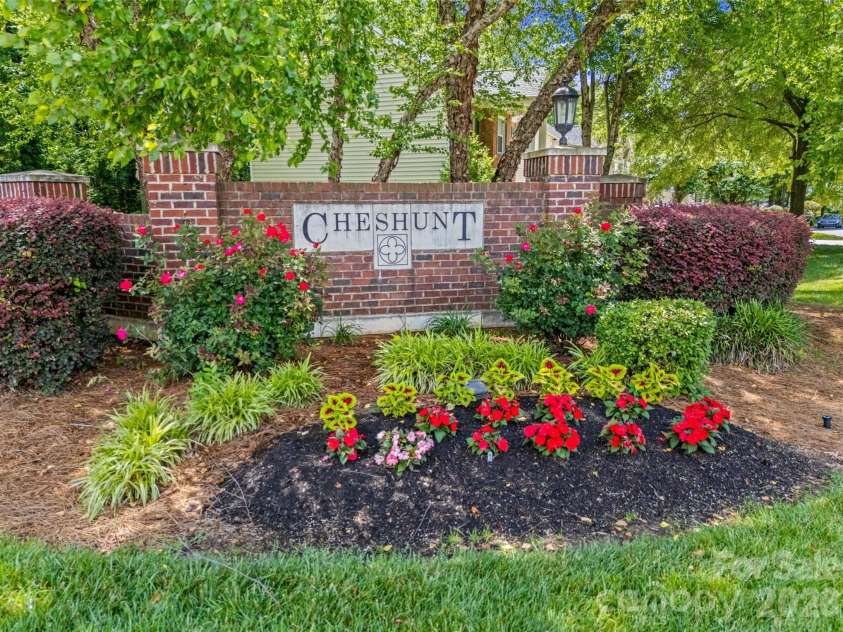 4926 Benthaven Lane, Charlotte, NC 28269.  MLS# CAR4387595, YatesRealty ID 26144. 
