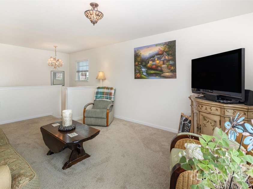 1220 Kent Downs Avenue, Concord, NC 28027.  MLS# CAR4272304, YatesRealty ID 26147. 