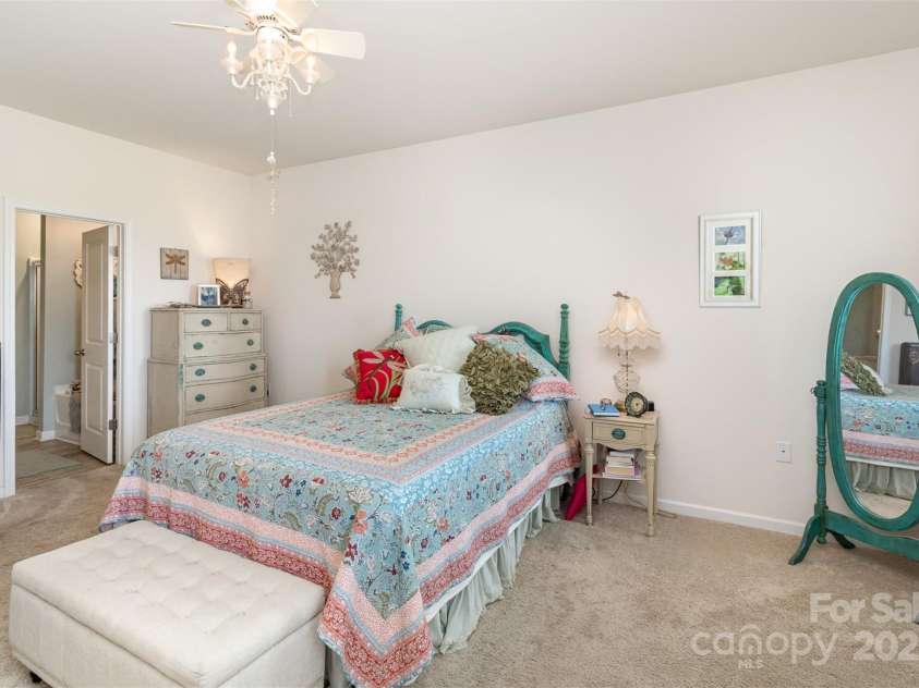 1220 Kent Downs Avenue, Concord, NC 28027.  MLS# CAR4272304, YatesRealty ID 26147. 