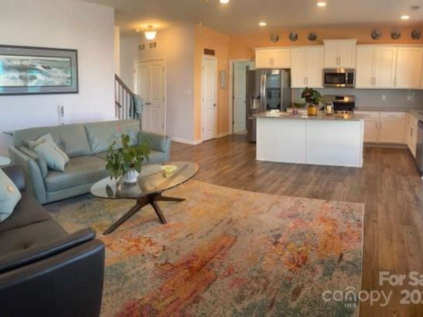 1220 Kent Downs Avenue, Concord, NC 28027.  MLS# CAR4272304, YatesRealty ID 26147. 