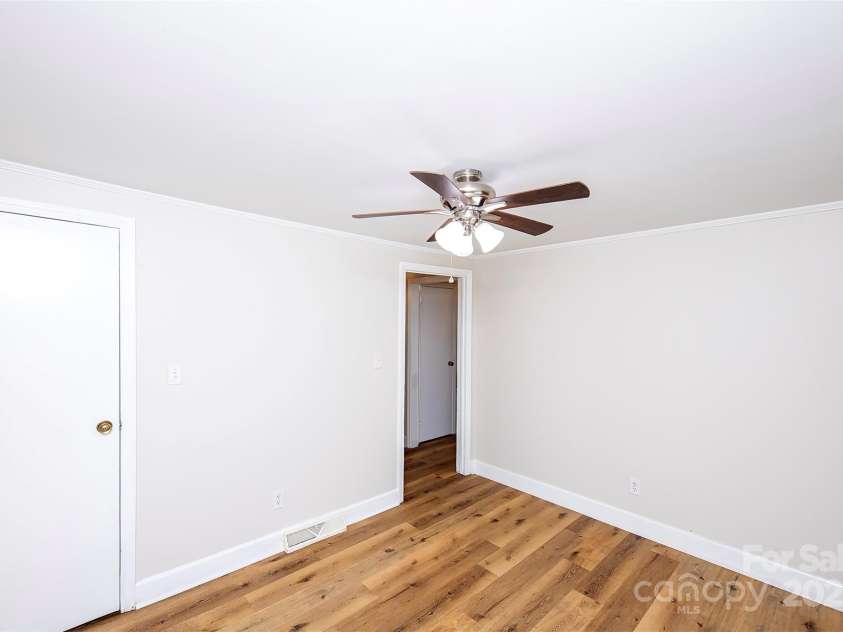 3933 Planters Place, Indian Trail, NC 28079.  MLS# CAR4254001, YatesRealty ID 26148. Bedroom 4