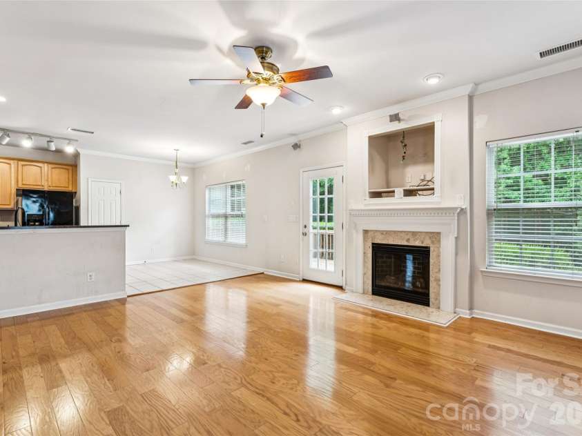 15108 Bridle Trace Lane, Pineville, NC 28134.  MLS# CAR4375278, YatesRealty ID 26149. 