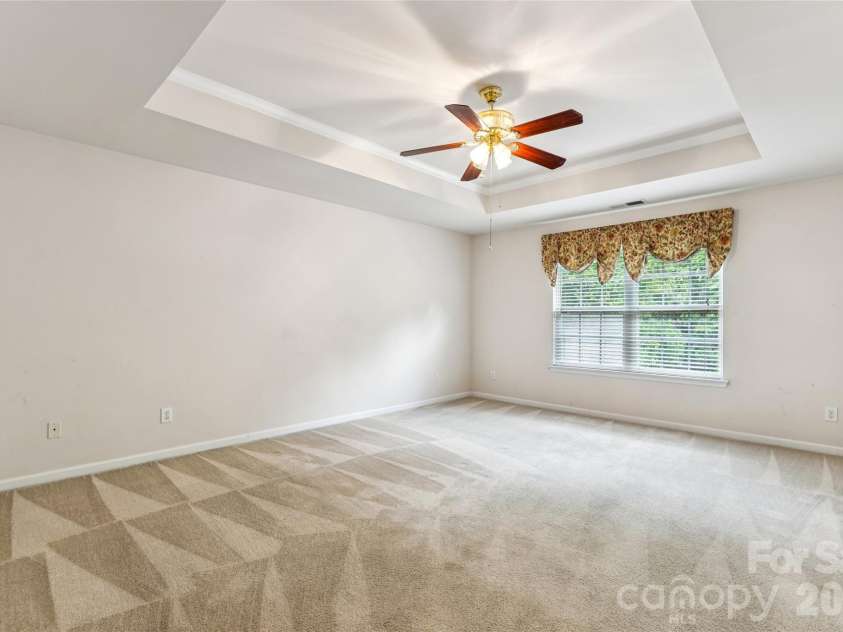 15108 Bridle Trace Lane, Pineville, NC 28134.  MLS# CAR4375278, YatesRealty ID 26149. 