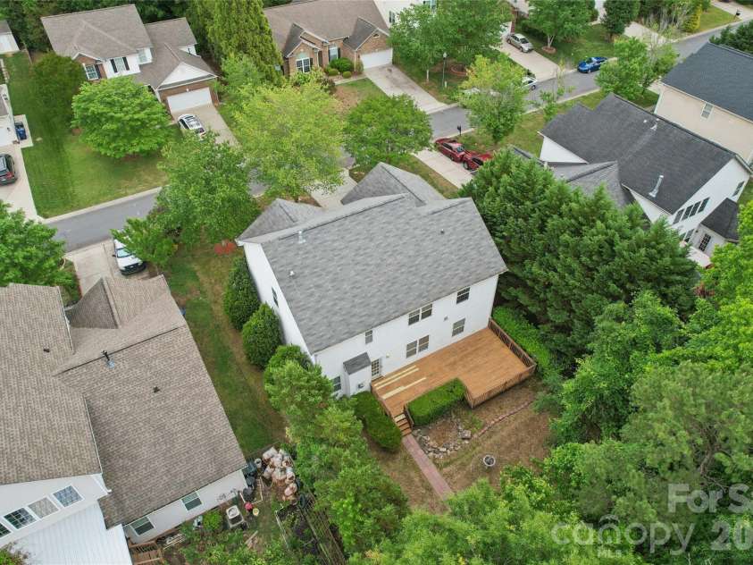 15108 Bridle Trace Lane, Pineville, NC 28134.  MLS# CAR4375278, YatesRealty ID 26149. 