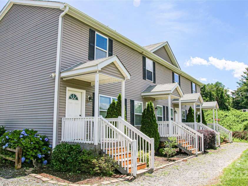 46 Spicewood Road, Weaverville, NC 28787.  MLS# CAR4272815, YatesRealty ID 26149. 