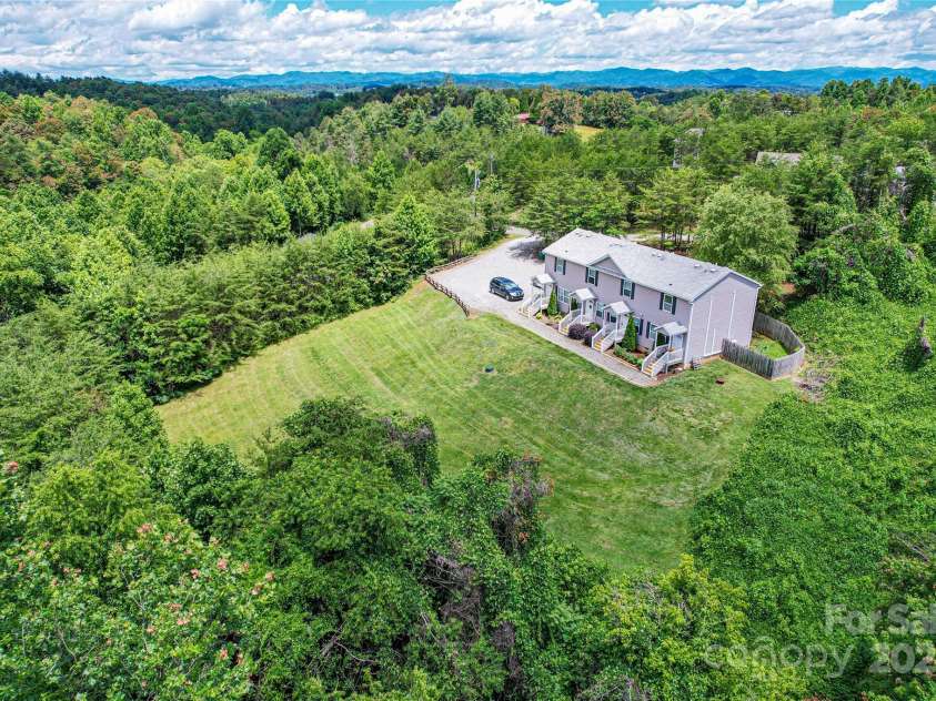 46 Spicewood Road, Weaverville, NC 28787.  MLS# CAR4272815, YatesRealty ID 26149. 