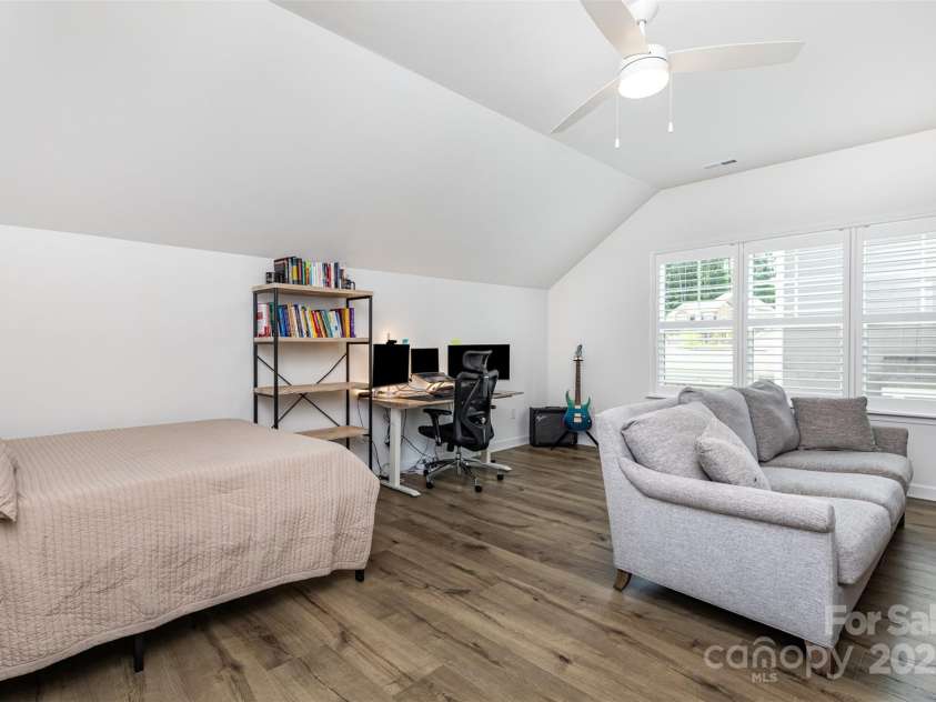 482 Lucky Drive, Concord, NC 28027.  MLS# CAR4265952, YatesRealty ID 26151. 