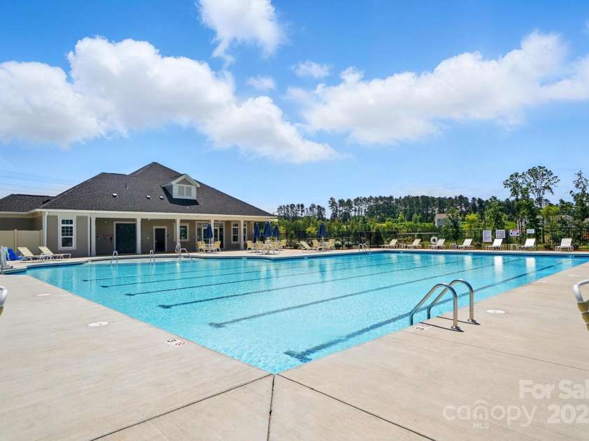 1436 Ardmore Drive, Sherrills Ford, NC 28673.  MLS# CAR4249517, YatesRealty ID 26152. 