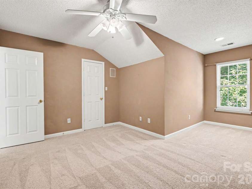 8929 Scotch Heather Way, Charlotte, NC 28277.  MLS# CAR4386663, YatesRealty ID 26153. Secondary bedroom