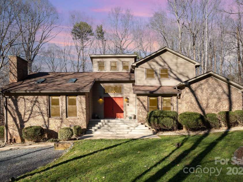 1006 Lost Cove, Weddington, NC 28104.  MLS# CAR4221698, YatesRealty ID 26154. 