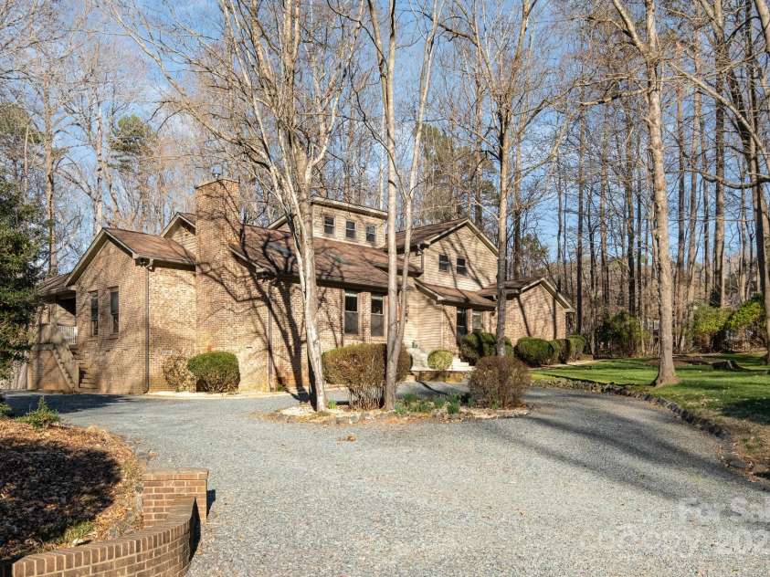 1006 Lost Cove, Weddington, NC 28104.  MLS# CAR4221698, YatesRealty ID 26154. 