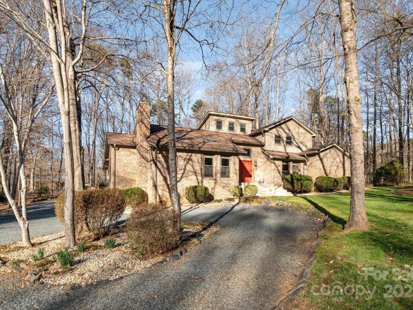 1006 Lost Cove, Weddington, NC 28104.  MLS# CAR4221698, YatesRealty ID 26154. 