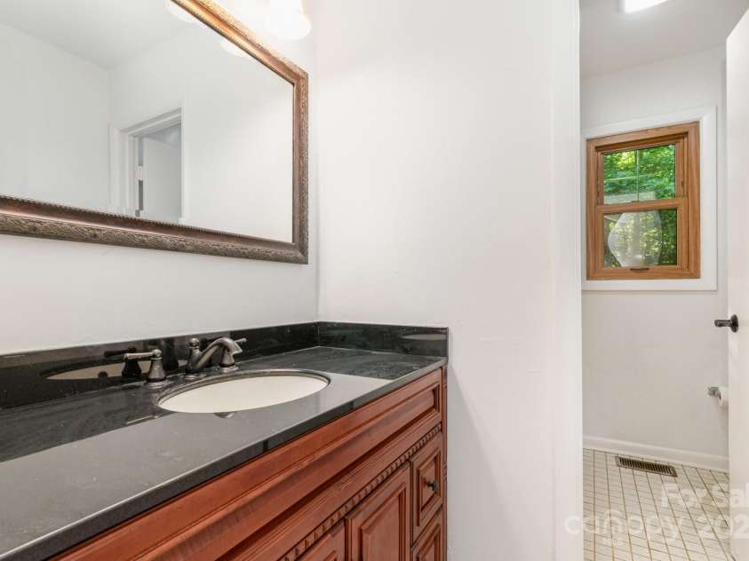 1006 Lost Cove, Weddington, NC 28104.  MLS# CAR4221698, YatesRealty ID 26154. 