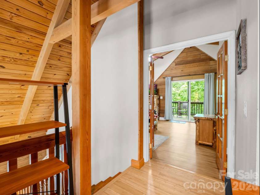 165 Dream Road, Hendersonville, NC 28792.  MLS# CAR4383909, YatesRealty ID 26155. Bamboo flooring throughout.