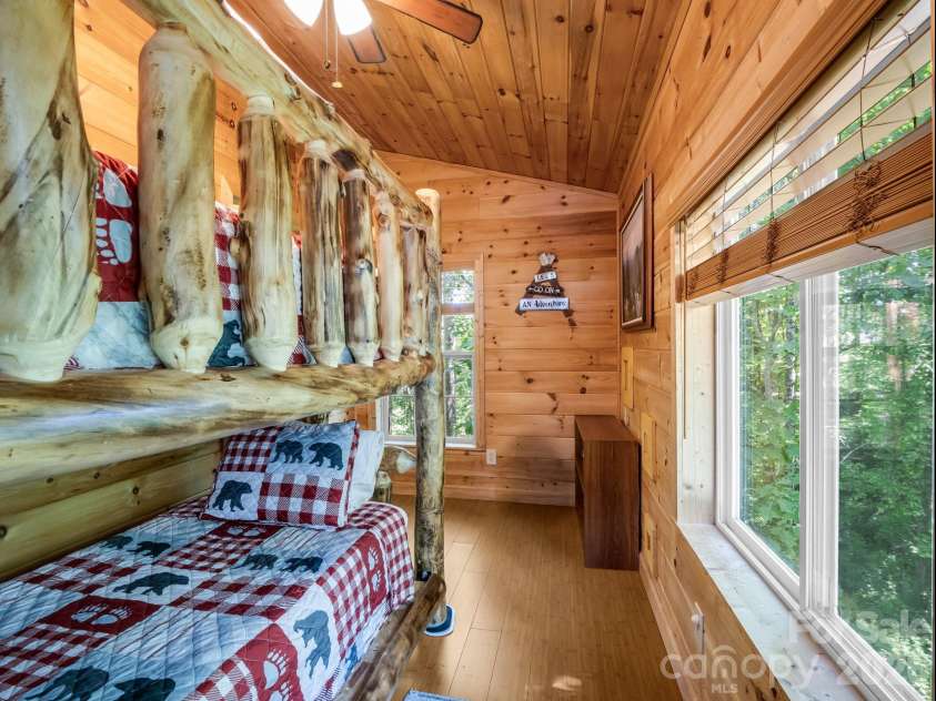 165 Dream Road, Hendersonville, NC 28792.  MLS# CAR4383909, YatesRealty ID 26155. Bonus space!