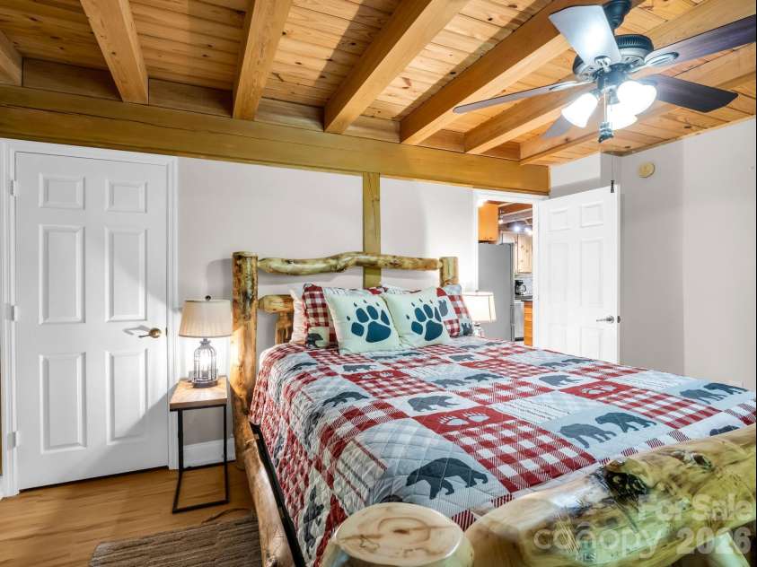 165 Dream Road, Hendersonville, NC 28792.  MLS# CAR4383909, YatesRealty ID 26155. Main Floor Bedroom