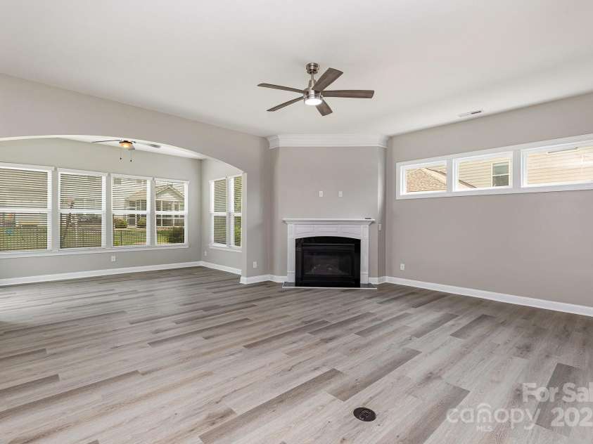 2009 Atherton Drive, Indian Trail, NC 28079.  MLS# CAR4173498, YatesRealty ID 26155. 