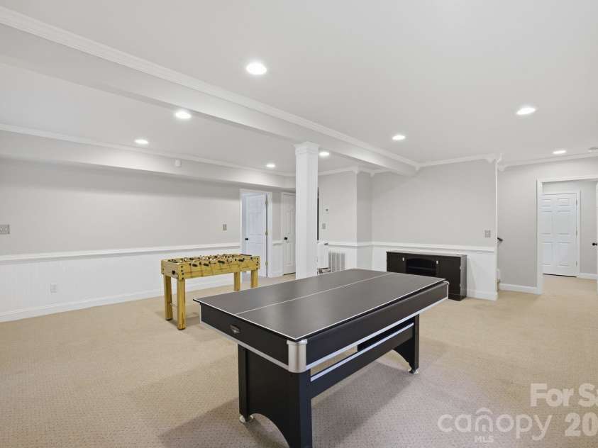 424 Mountain Harbor Drive, Lexington, NC 27292.  MLS# CAR4380660, YatesRealty ID 26156. Finished Basement