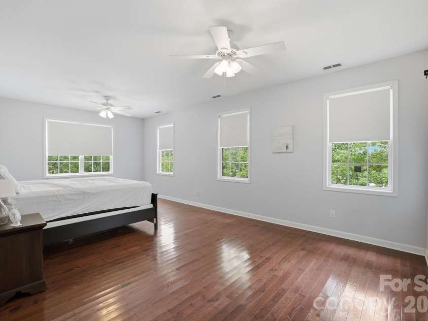 424 Mountain Harbor Drive, Lexington, NC 27292.  MLS# CAR4380660, YatesRealty ID 26156. Primary Bedroom