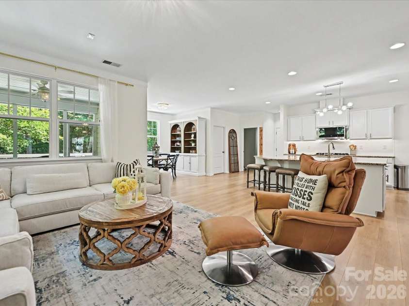 1104 Snowbird Lane, Waxhaw, NC 28173.  MLS# CAR4384035, YatesRealty ID 26157. 
