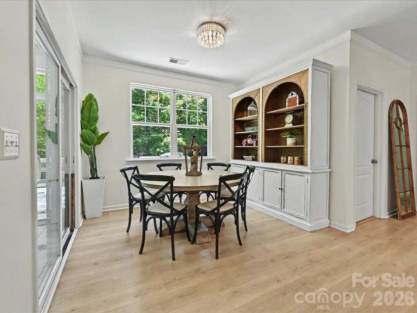 1104 Snowbird Lane, Waxhaw, NC 28173.  MLS# CAR4384035, YatesRealty ID 26157. 
