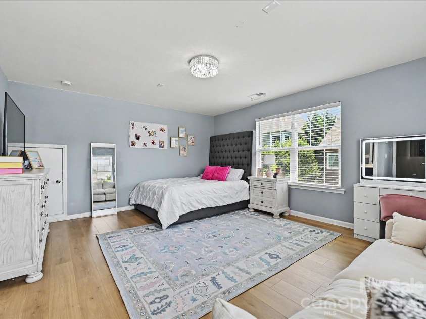 1104 Snowbird Lane, Waxhaw, NC 28173.  MLS# CAR4384035, YatesRealty ID 26157. 